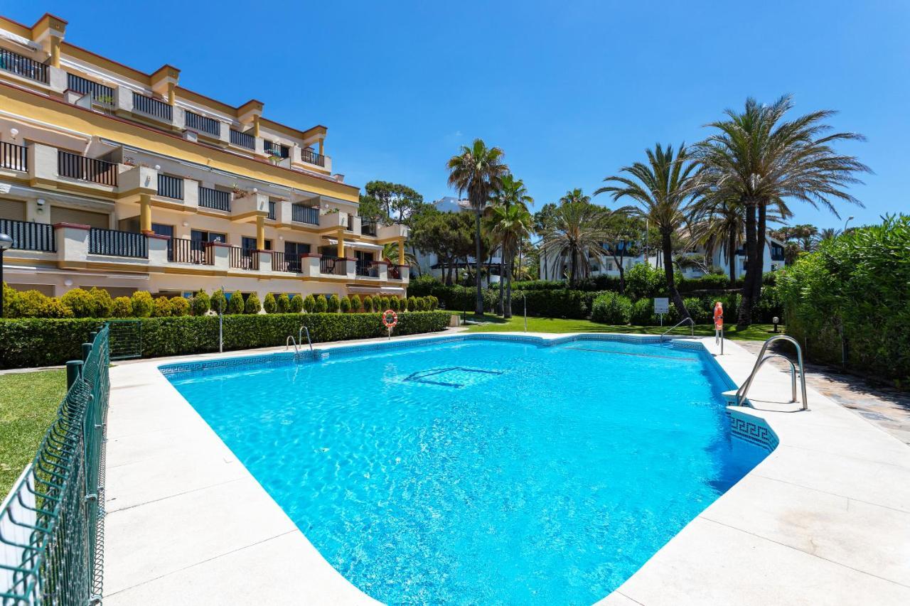 Romana Playa 741 Apartment By Ghr Rentals Marbella Exteriör bild